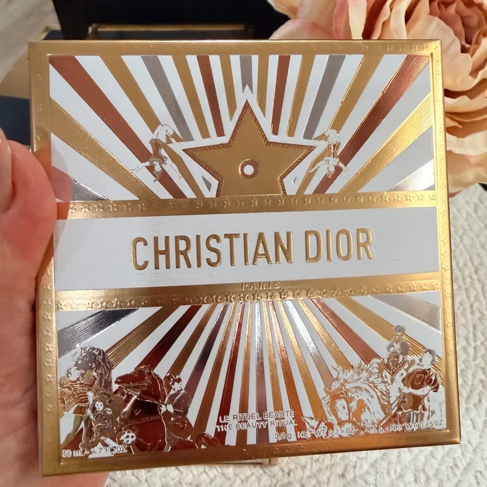 Christian Dior 2025 Holiday Limited Edition Zip- around Jewelry Case - NIB! - Picture 6 of 9